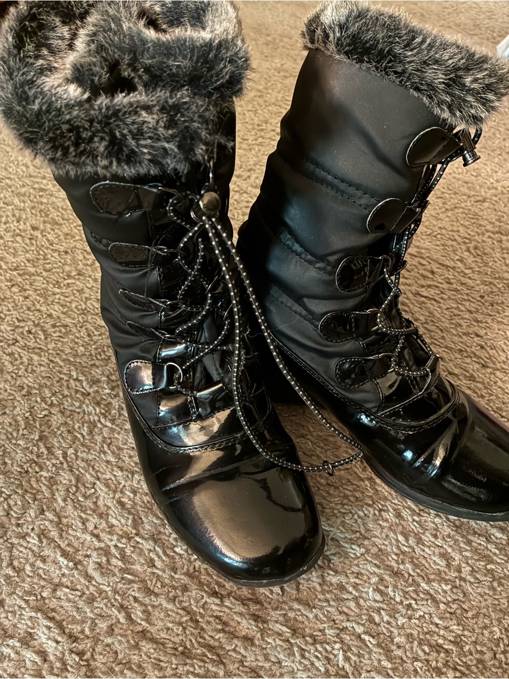 Totes 8 Med mid calf faux fur lined boots